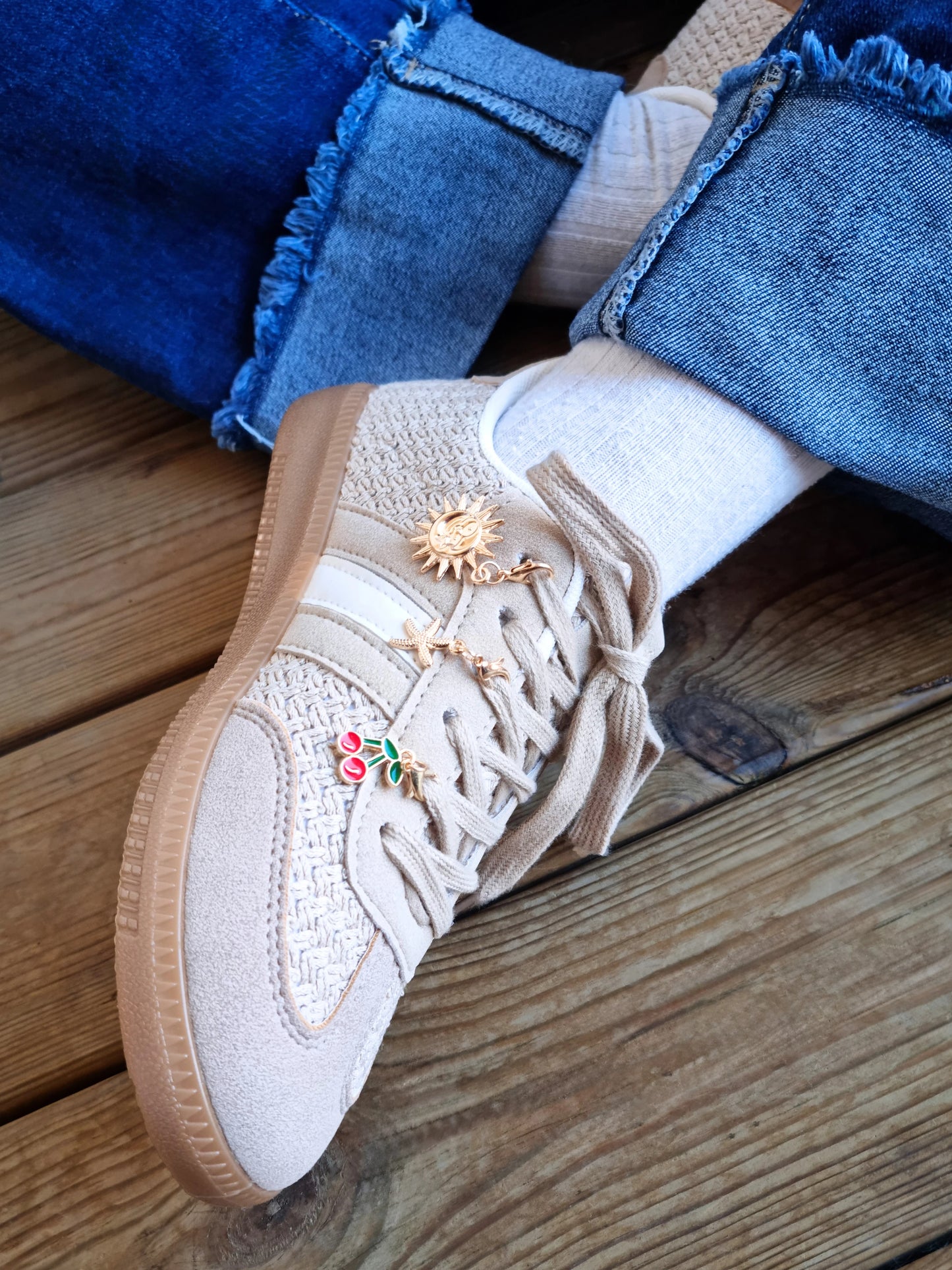 Baskets Cerise