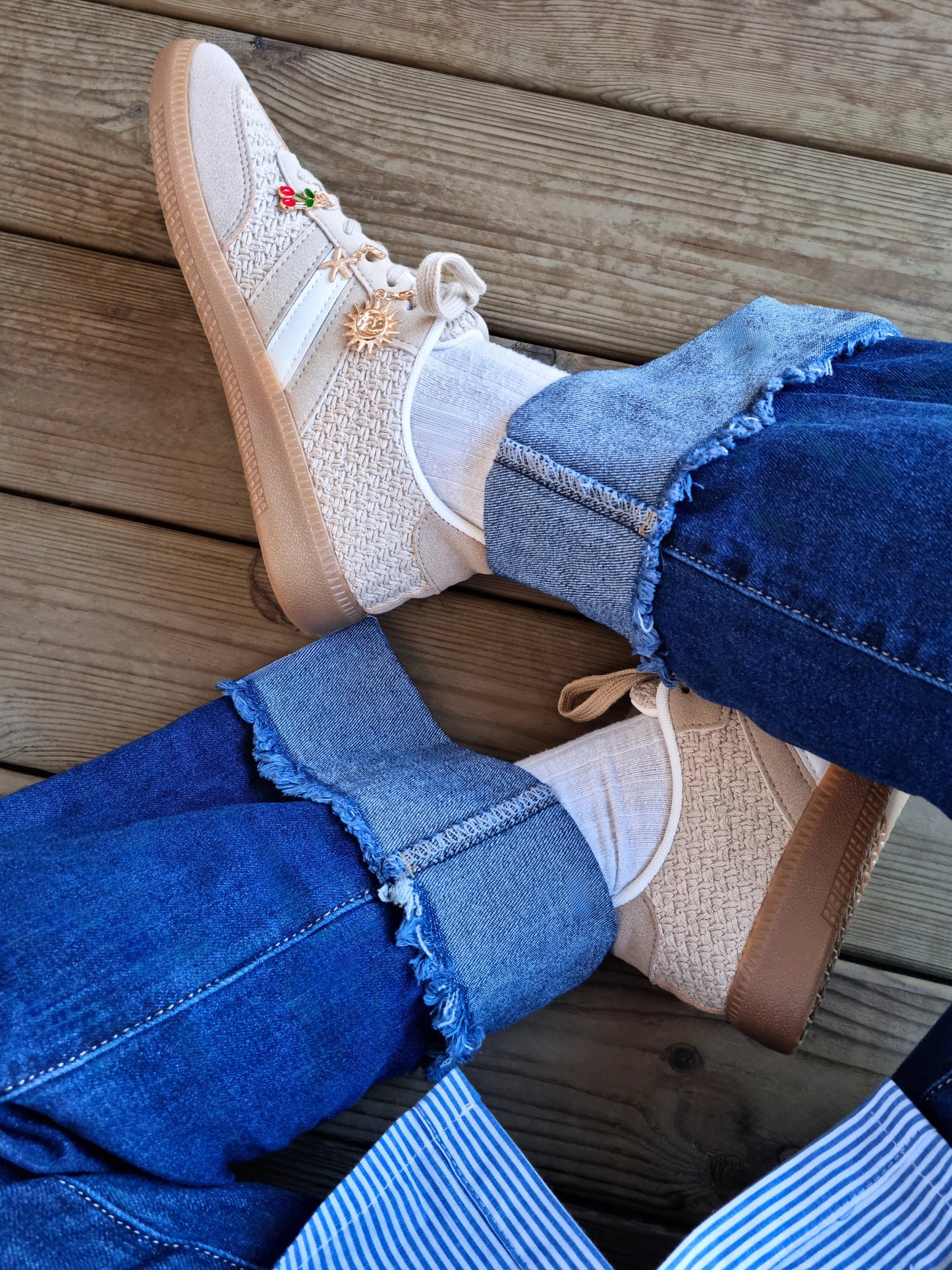Baskets Cerise