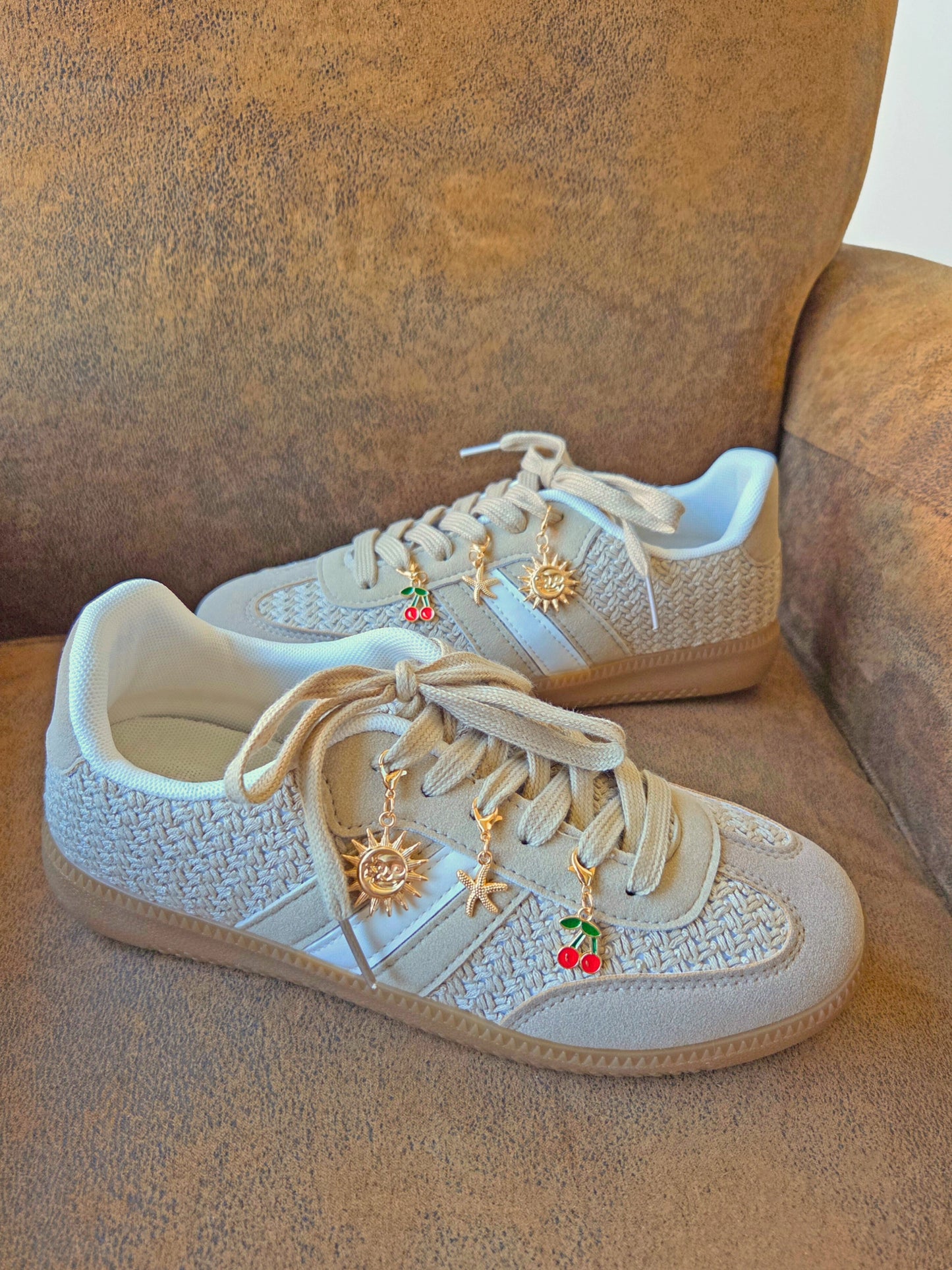 Baskets Cerise
