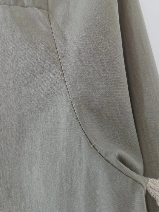 Chemise Iris kaki Taille S/M défectueuse