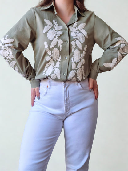 Chemise Iris kaki Taille S/M défectueuse