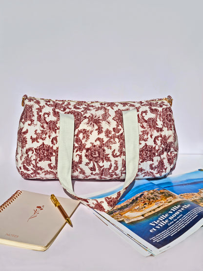 Sac de sport matelassé L’AMOUR – Bordeaux & Blanc