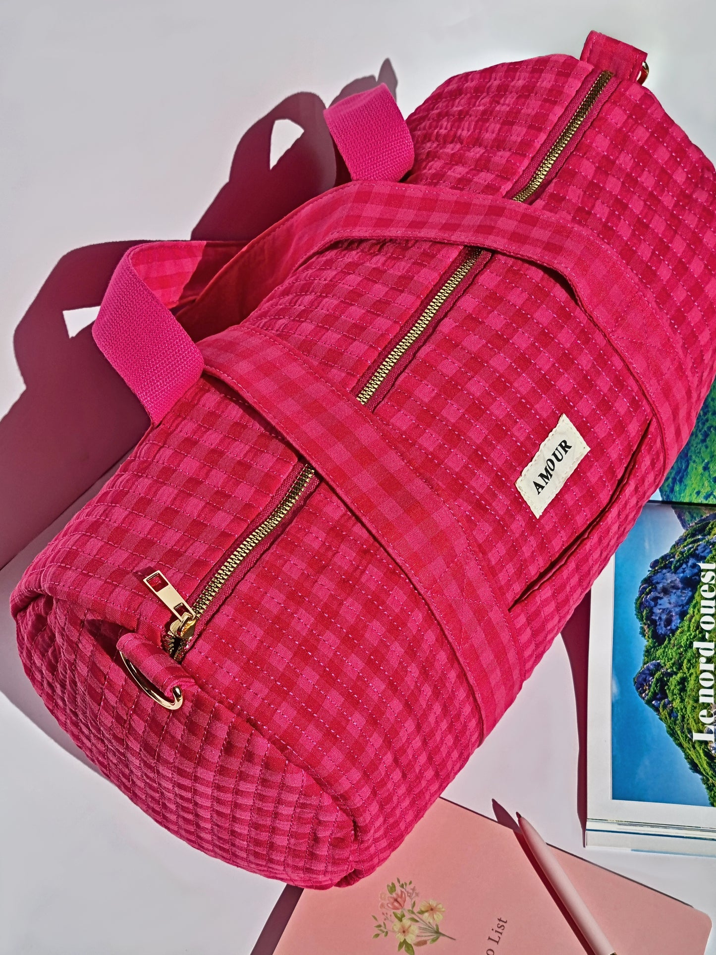 Sac de sport matelassé L’AMOUR – Rose & Rouge