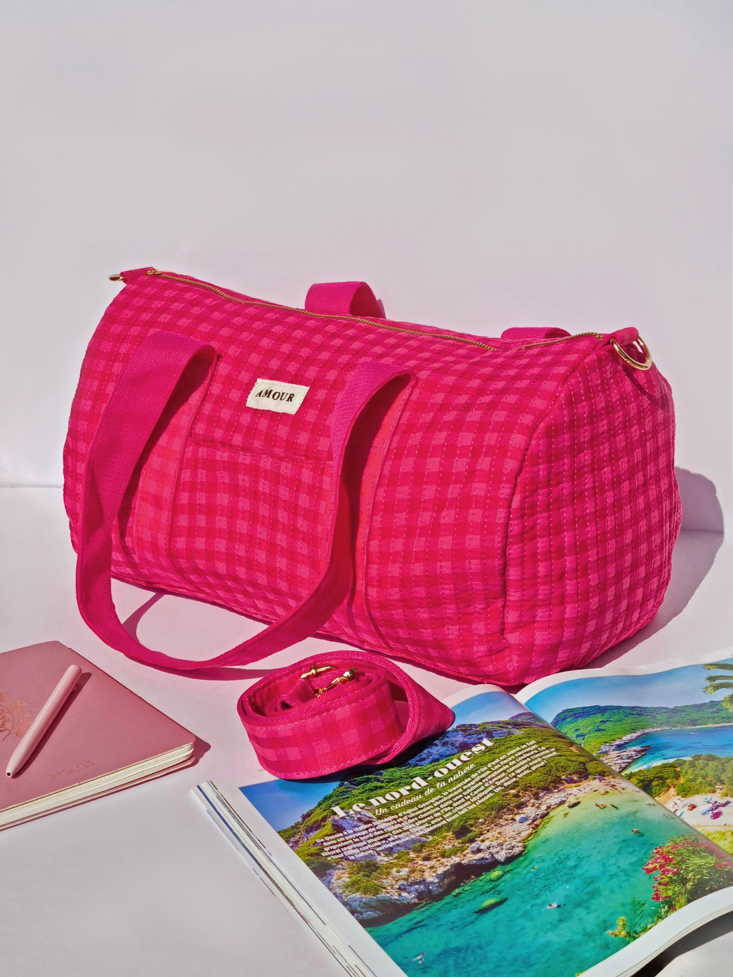 Sac de sport matelassé L’AMOUR – Rose & Rouge